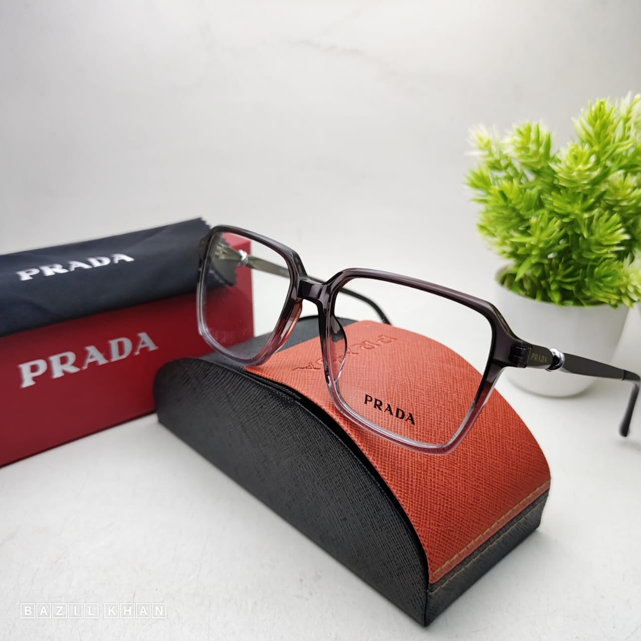 Prada 12043