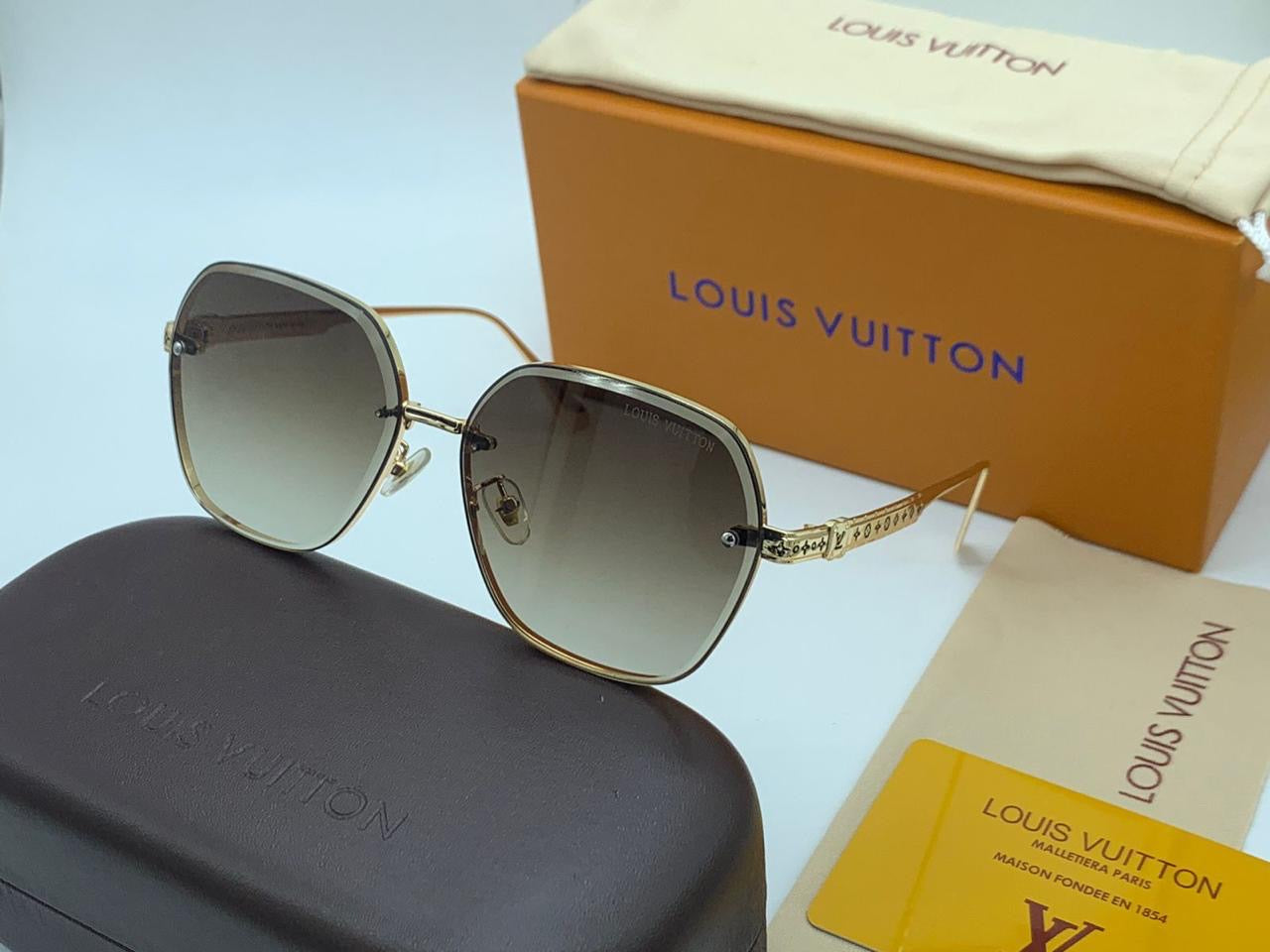 Louis Vuitton 14140 Sunglasses